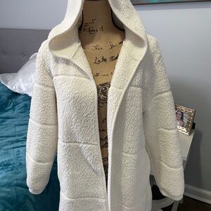 Gilly Hicks White Teddy Jacket with Hood and Zip-Up Front